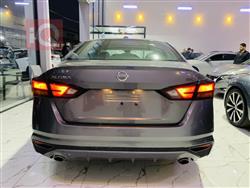 نيسان ألتيما